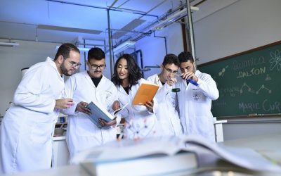 GEICAM y SOLTI piden financiación «estable» para los ensayos clínicos en cáncer de mama