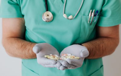 Los 10 fármacos contra el cáncer de mama que Europa autoriza y España no financia