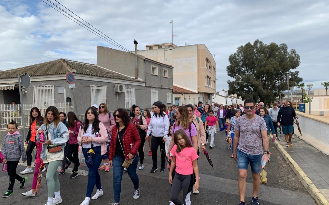 Marcha solidaria en San Miguel de Salinas (Alicante)