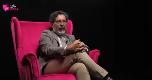 Fotografía de Dr. César A. Rodríguez - Campaña "El sillón rosa"