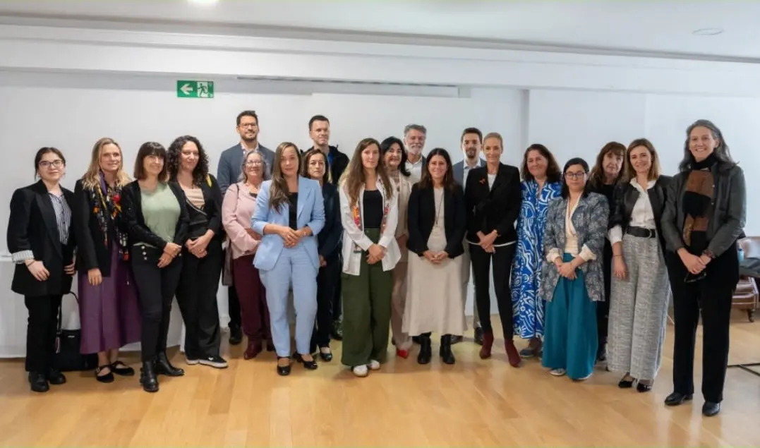 Fotografía de varias personas - Encuentros Mujeres de la Sanidad